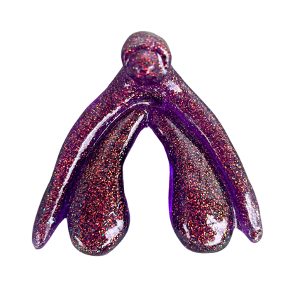 The Glitoris wears Purple