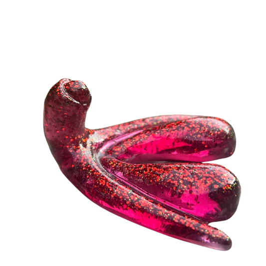 Glitoris Left on Reds